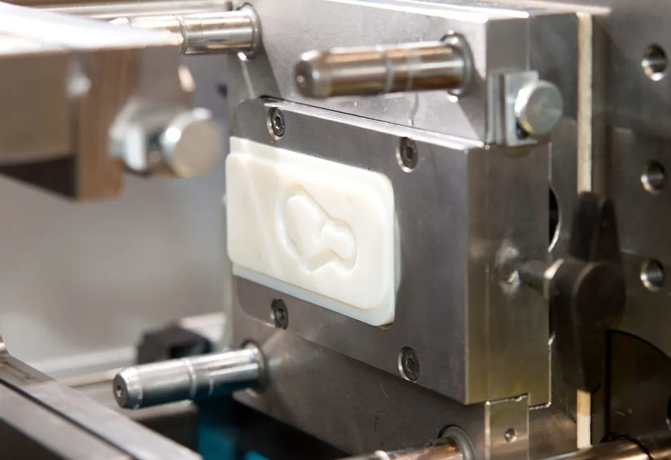 Precision-Inser-Overmolding